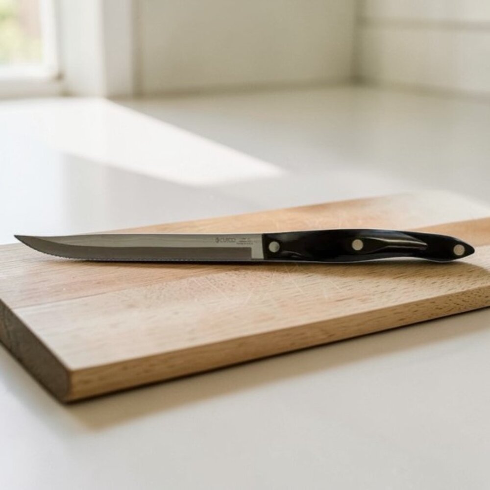 CUTCO 1729 JI Olean, NY U.S.A. Serrated Edge Black Handle Carving Slicing Knife